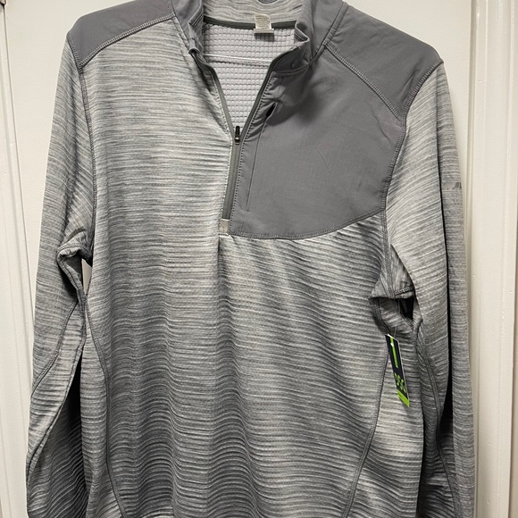 NWT Men's 1/4 Zip running Pullover - Picture 2 of 8